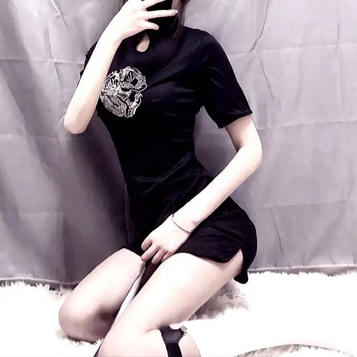 埃宫艳异